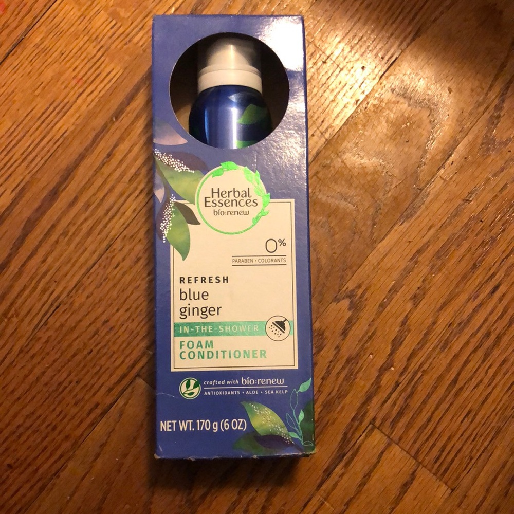 Herbal essence, blue ginger, foam conditioner